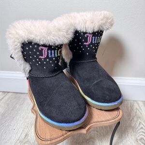 Juicy Couture Girls Boots Size 8 | Black Faux Fur, Rhinestone Logo, Rainbow Sole